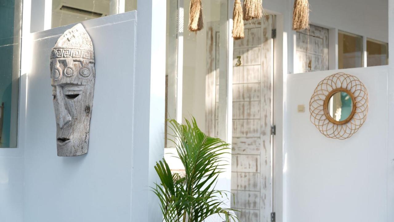 Hotel The White Bay Gili Trawangan Exterior foto